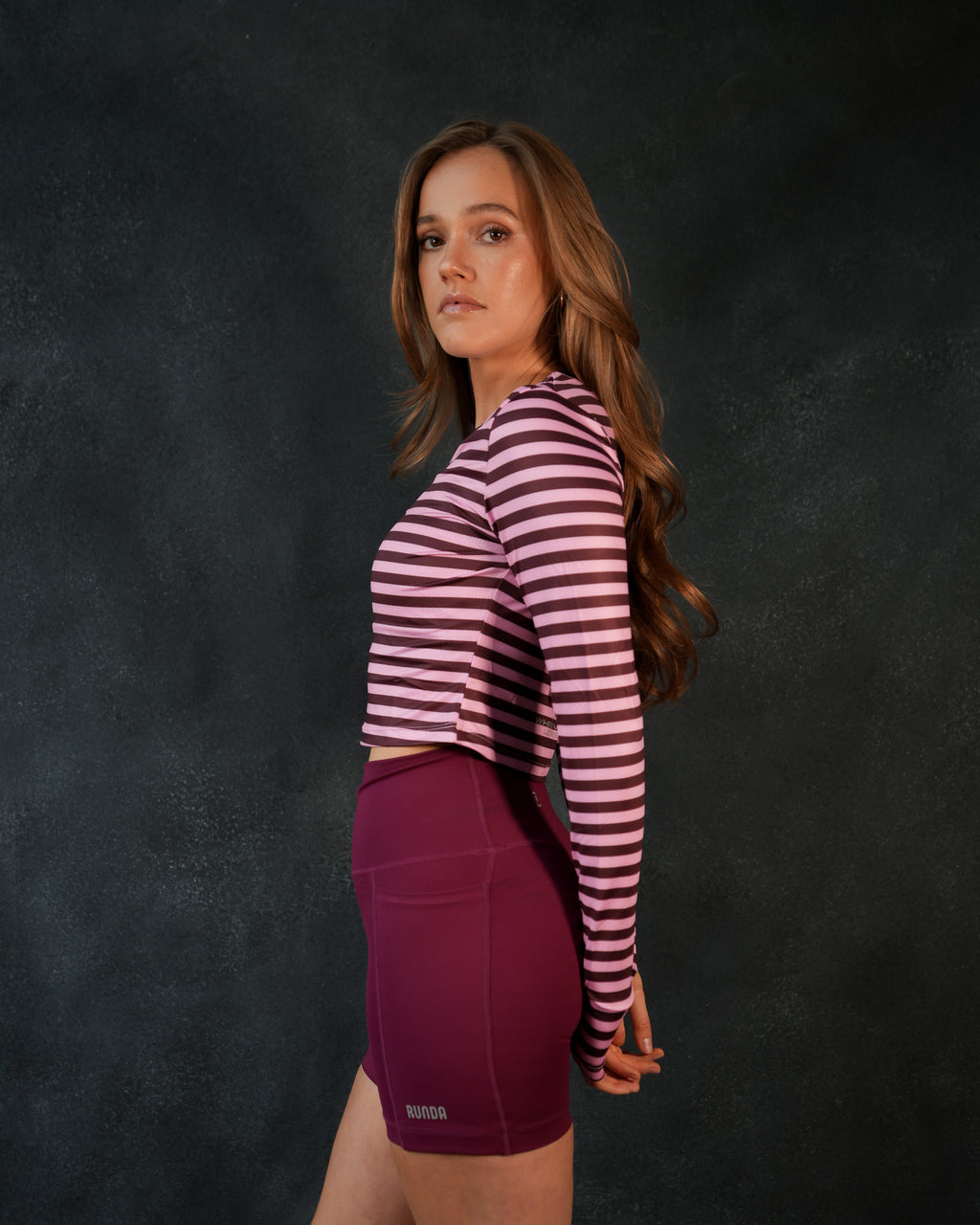 POLERA MANGA LARGA LINEAS